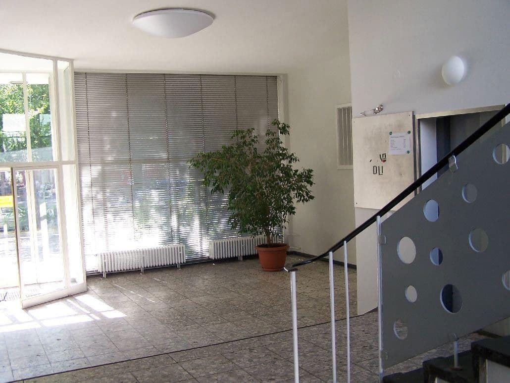 Pronájem bytu 13 m², Suarezstr. 15-17, Berlin, Berlín Pronájem bytu 13 m², Suarezstr. 15-17, Berlin, Berlín