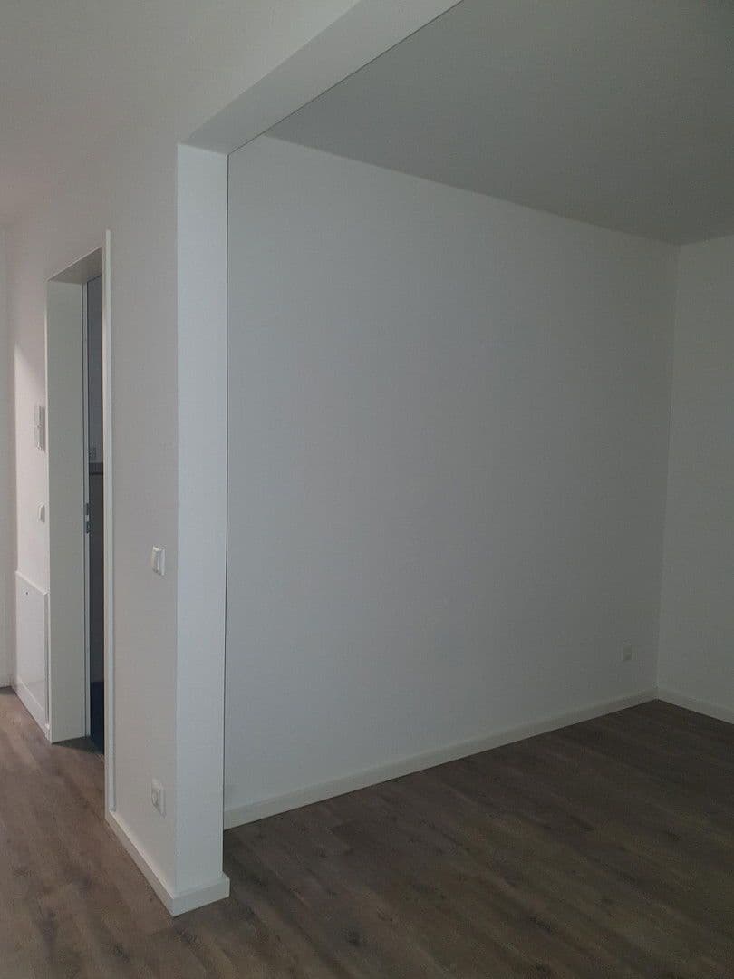 Pronájem bytu 1+kk 40 m², Trautenauer Str. 13, Berlin, Berlín Pronájem bytu 1+kk 40 m², Trautenauer Str. 13, Berlin, Berlín