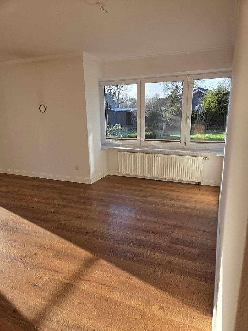 Prodej domu 107 m², pozemek 1.000 m², Hamersen, Dolní Sasko Prodej domu 107 m², pozemek 1.000 m², Hamersen, Dolní Sasko