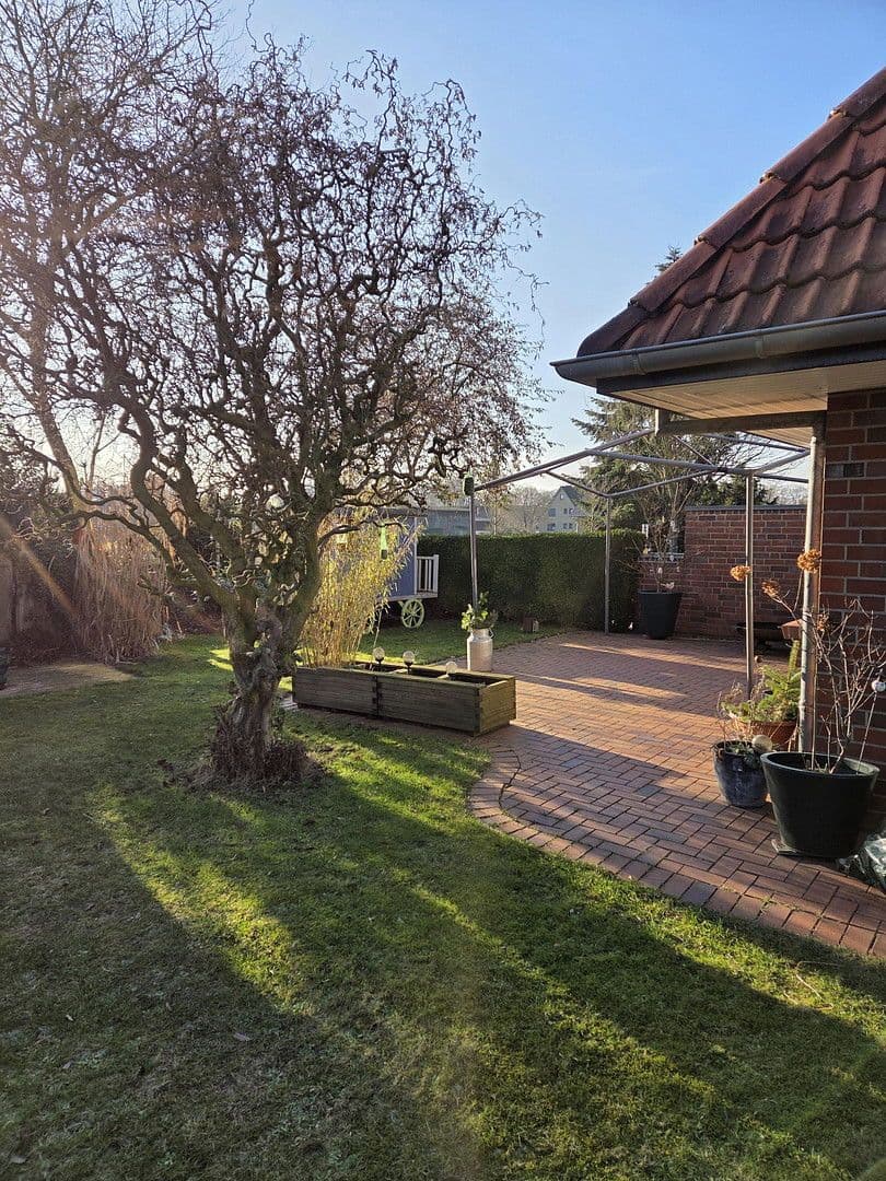 Prodej domu 107 m², pozemek 1.000 m², Hamersen, Dolní Sasko Prodej domu 107 m², pozemek 1.000 m², Hamersen, Dolní Sasko