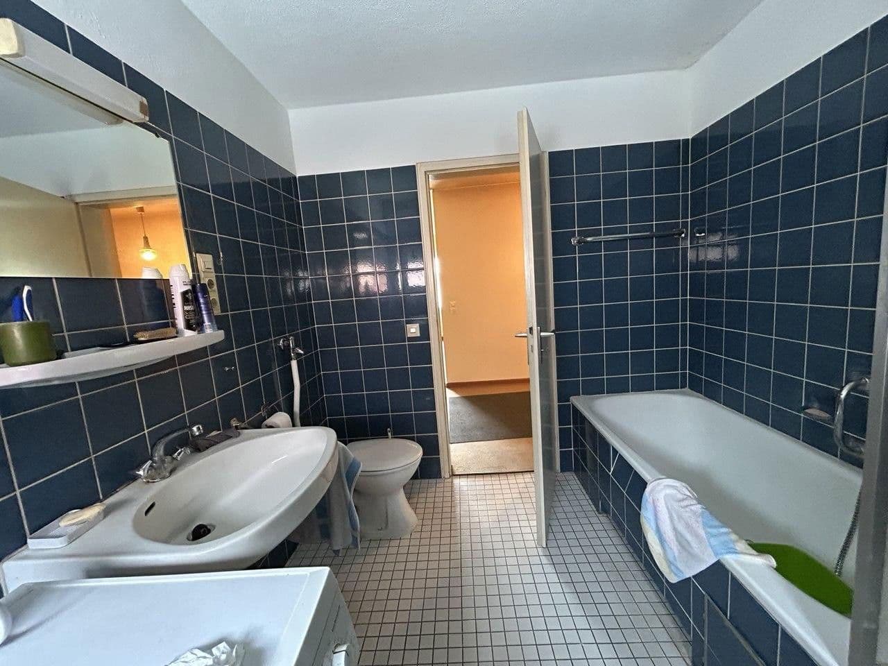 Prodej domu 272 m², pozemek 593 m², Schopfheimerstraße 13, Lörrach, Bádensko-Württembersko Prodej domu 272 m², pozemek 593 m², Schopfheimerstraße 13, Lörrach, Bádensko-Württembersko