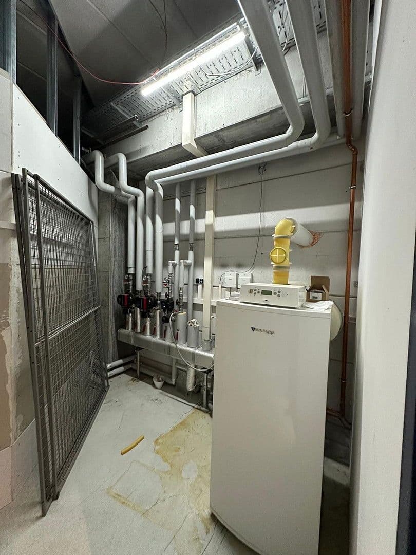 Pronájem nebytového prostoru 22.000 m², Steinbergstr. 3, Leipzig, Leipzig OT Holzhausen, Sasko Pronájem nebytového prostoru 22.000 m², Steinbergstr. 3, Leipzig, Leipzig OT Holzhausen, Sasko