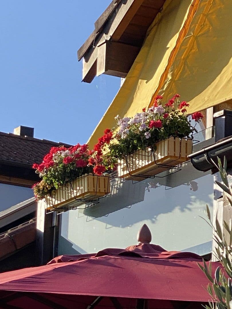 Prodej domu 232 m², pozemek 889 m², Baden-Baden, Bádensko-Württembersko Prodej domu 232 m², pozemek 889 m², Baden-Baden, Bádensko-Württembersko