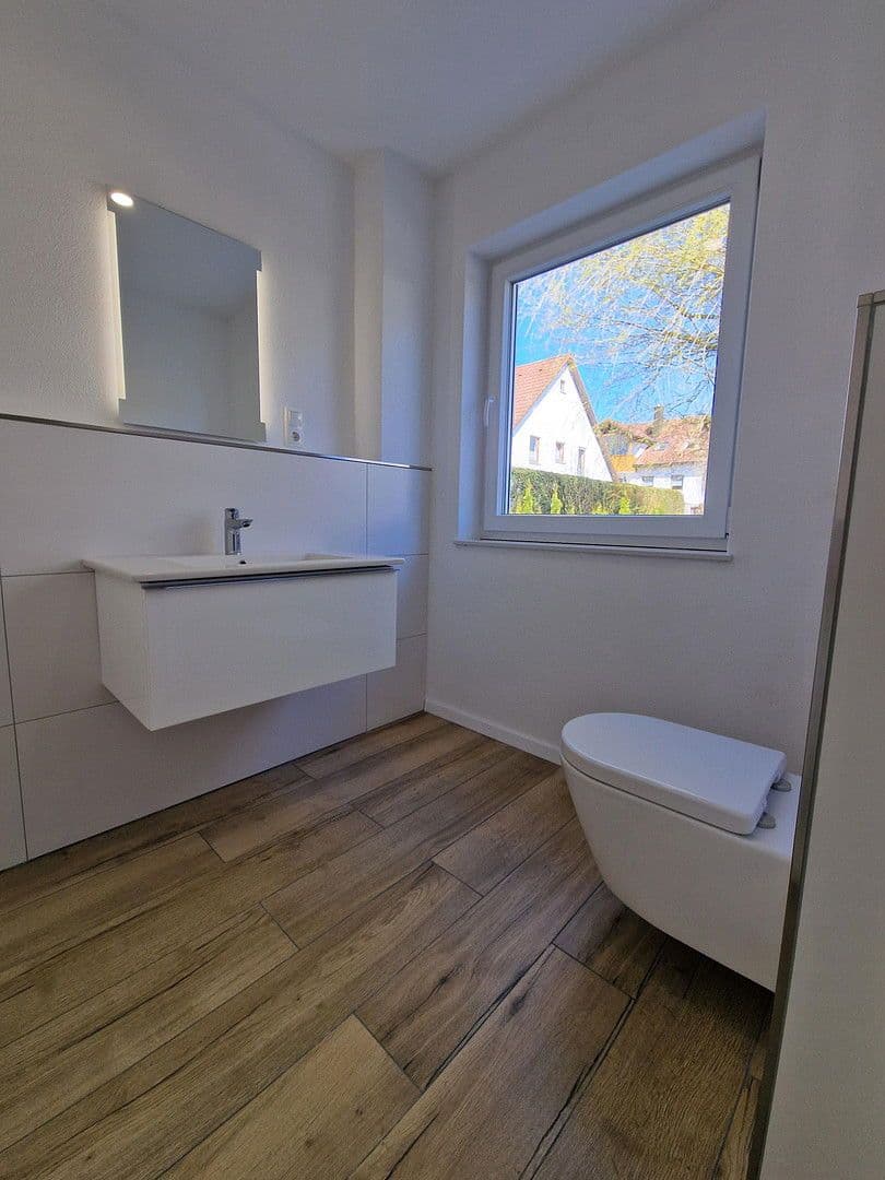 Prodej domu 160 m², pozemek 325 m², Am Steinriesel 11, Altenmünster, Bavorsko Prodej domu 160 m², pozemek 325 m², Am Steinriesel 11, Altenmünster, Bavorsko