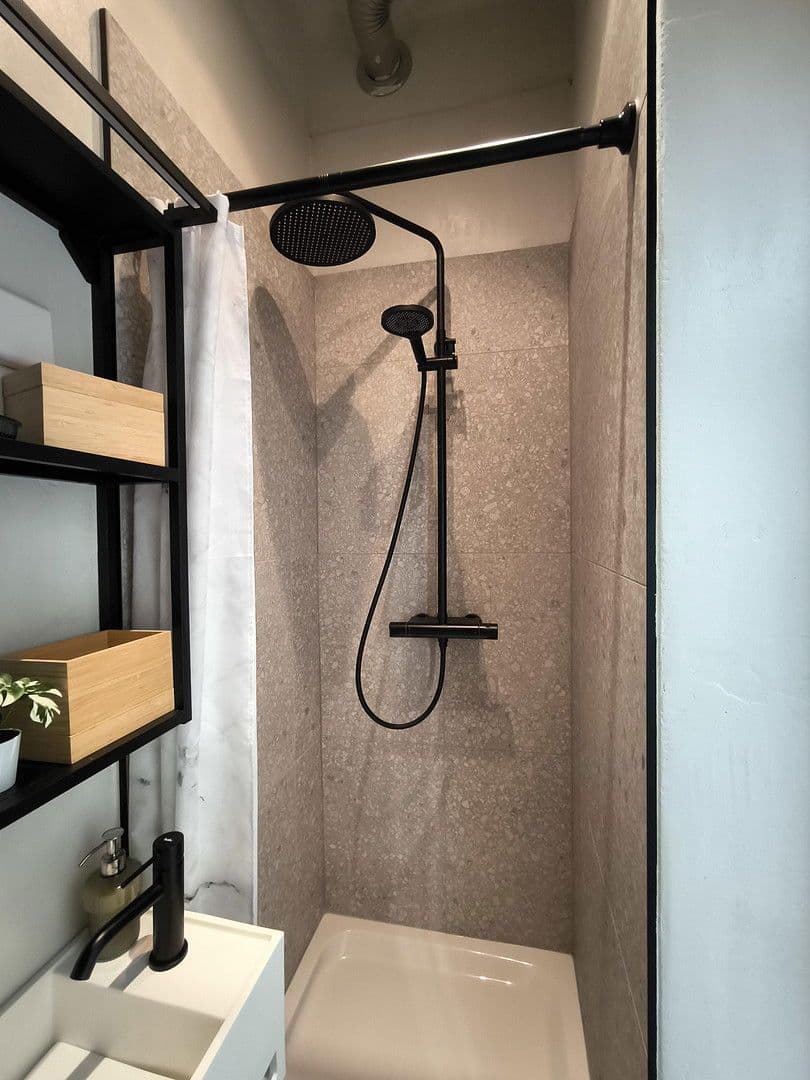 Prodej bytu 1+1 33 m², Stuwerstraße 47, Wien, Wien Prodej bytu 1+1 33 m², Stuwerstraße 47, Wien, Wien