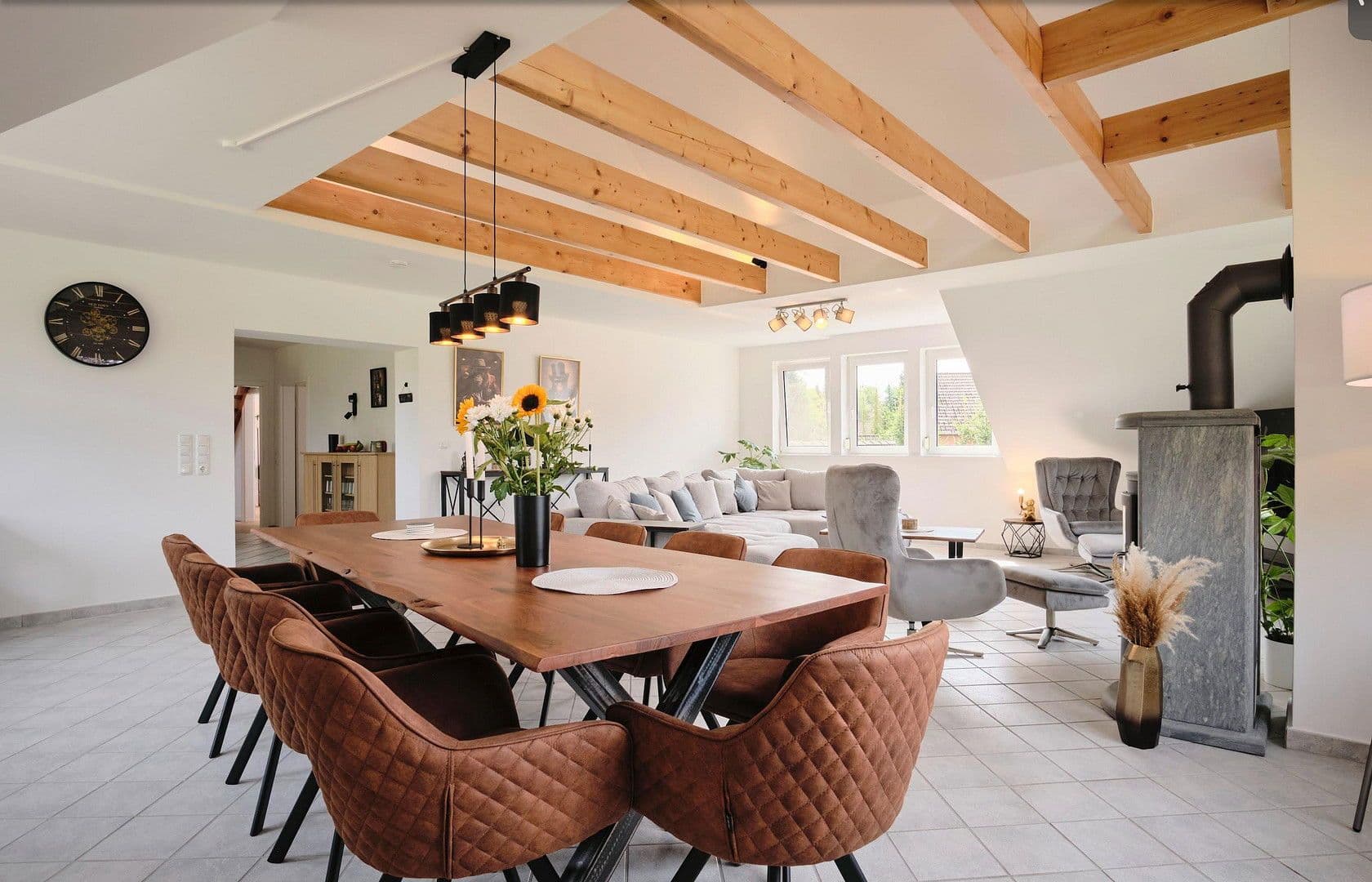 Prodej bytu 6+1 177 m², Mittelweg 47, Stuhr, Dolní Sasko Prodej bytu 6+1 177 m², Mittelweg 47, Stuhr, Dolní Sasko