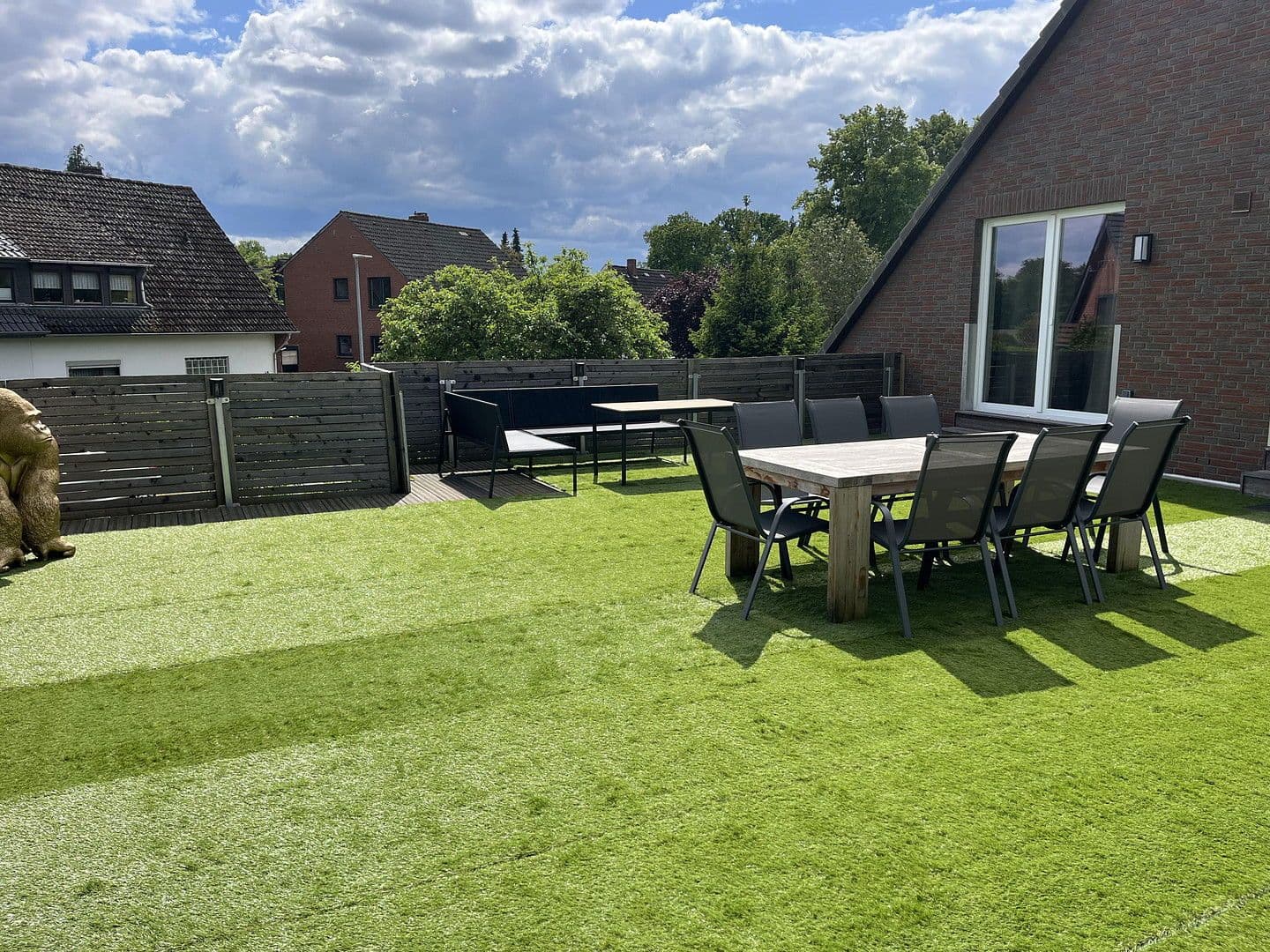 Prodej bytu 6+1 177 m², Mittelweg 47, Stuhr, Dolní Sasko Prodej bytu 6+1 177 m², Mittelweg 47, Stuhr, Dolní Sasko