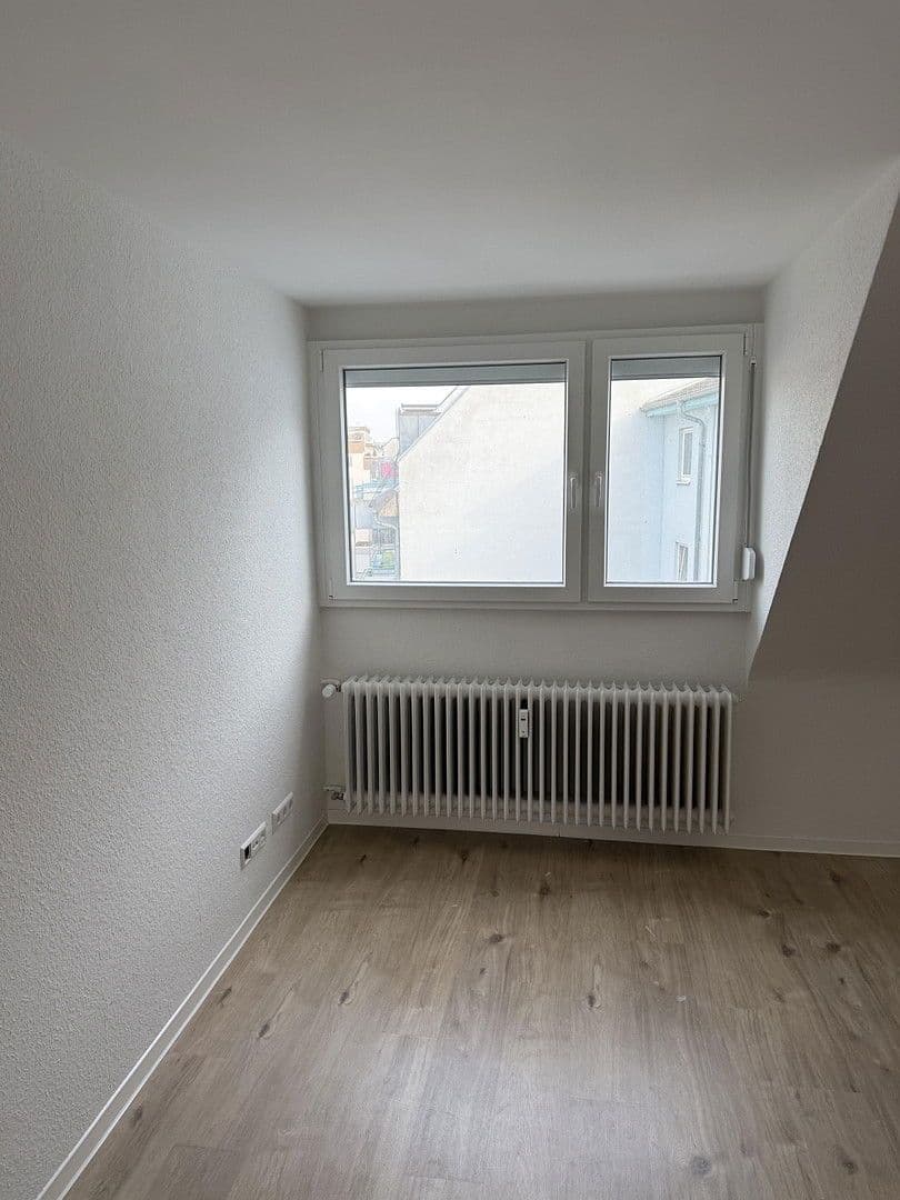 Pronájem bytu 3+1 50 m², Bibienastraße, Mannheim, Bádensko-Württembersko Pronájem bytu 3+1 50 m², Bibienastraße, Mannheim, Bádensko-Württembersko