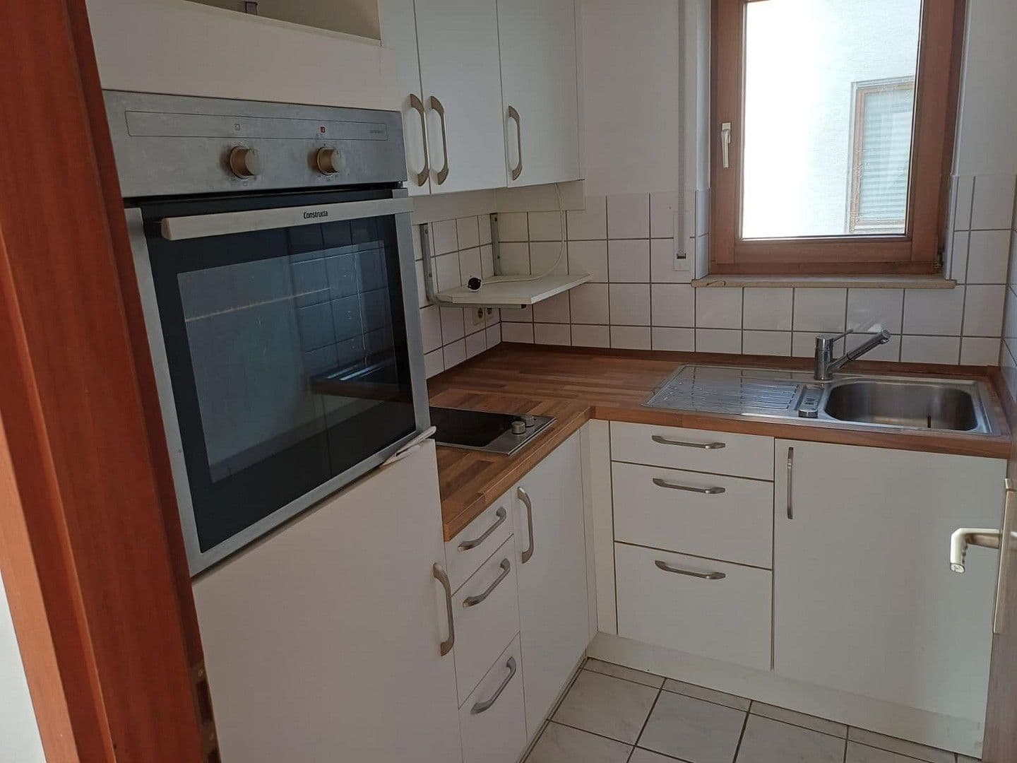 Pronájem bytu 1+1 34 m², Heilbronn, Bádensko-Württembersko Pronájem bytu 1+1 34 m², Heilbronn, Bádensko-Württembersko