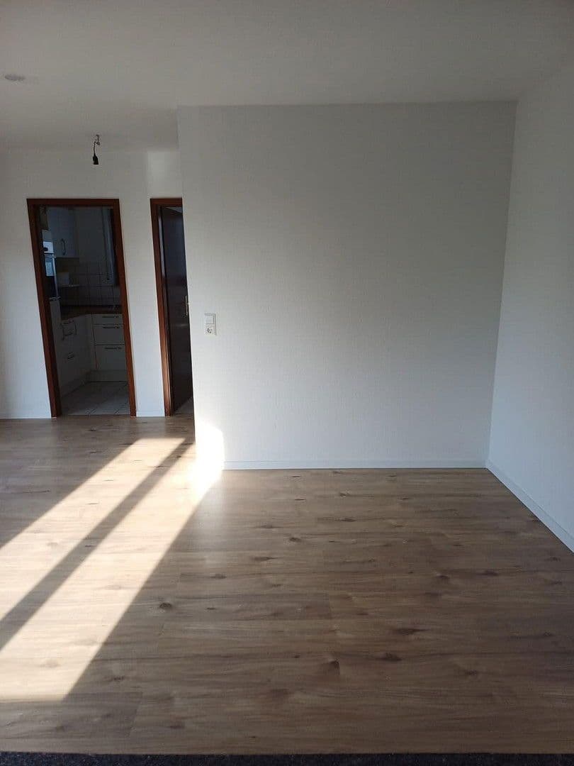 Pronájem bytu 1+1 34 m², Heilbronn, Bádensko-Württembersko Pronájem bytu 1+1 34 m², Heilbronn, Bádensko-Württembersko