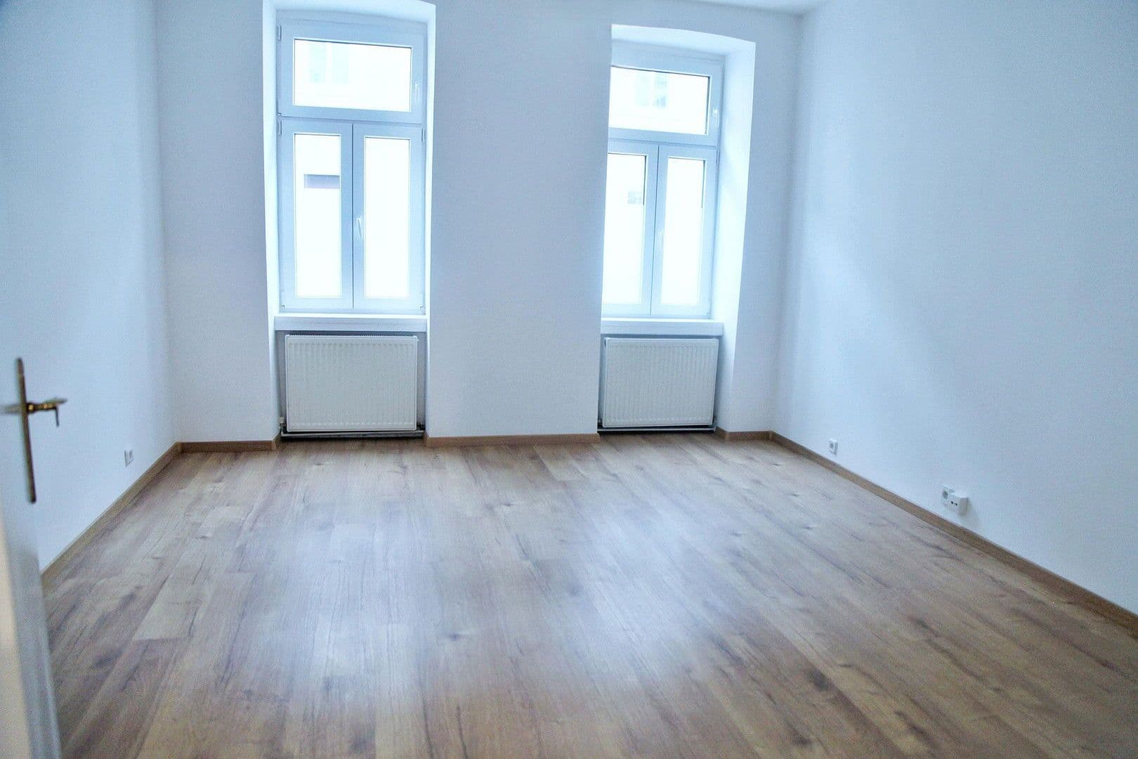 Prodej bytu 2+1 40 m², Wien, Wien Prodej bytu 2+1 40 m², Wien, Wien