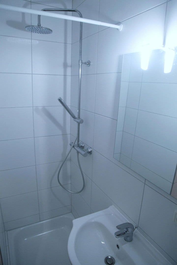 Prodej bytu 2+1 40 m², Wien, Wien Prodej bytu 2+1 40 m², Wien, Wien