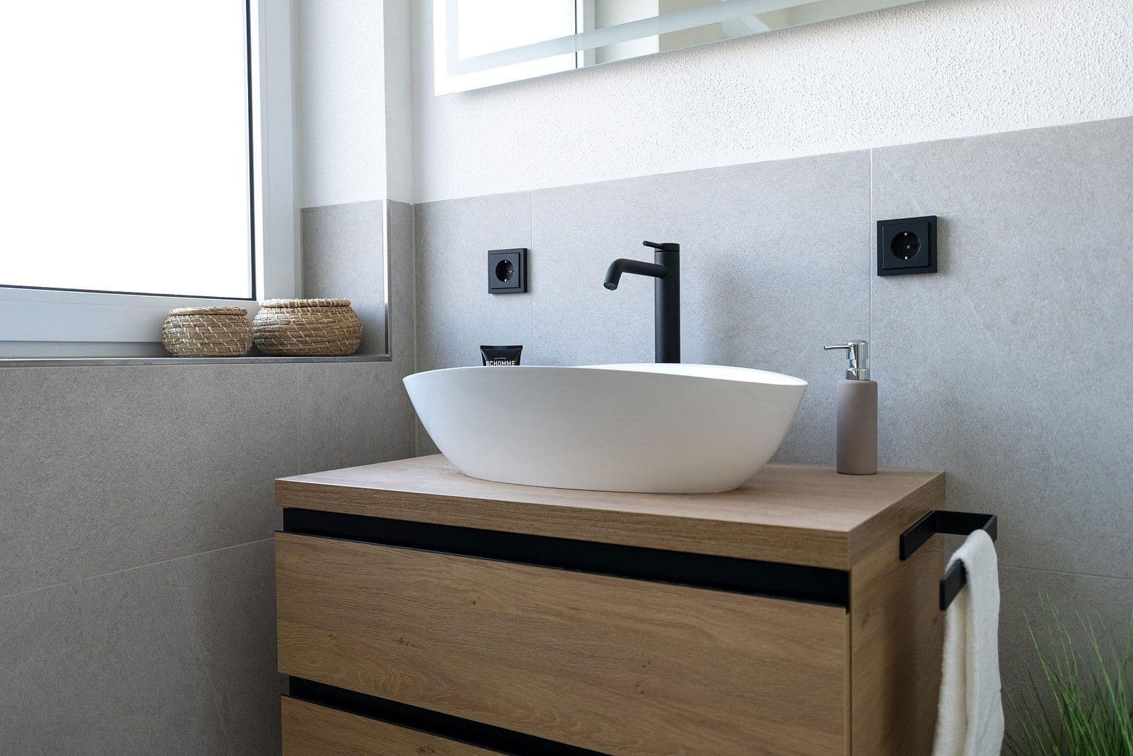 Prodej bytu 4+1 84 m², Königsbrunn, Bavorsko Prodej bytu 4+1 84 m², Königsbrunn, Bavorsko