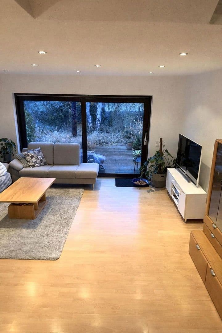 Prodej domu 154 m², pozemek 390 m², Köln, Severní Porýní-Vestfálsko Prodej domu 154 m², pozemek 390 m², Köln, Severní Porýní-Vestfálsko