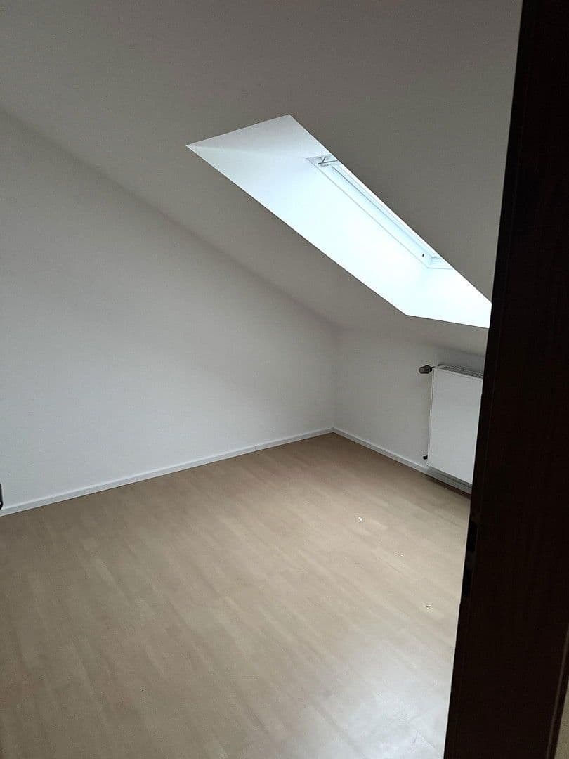 Prodej domu 154 m², pozemek 390 m², Köln, Severní Porýní-Vestfálsko Prodej domu 154 m², pozemek 390 m², Köln, Severní Porýní-Vestfálsko