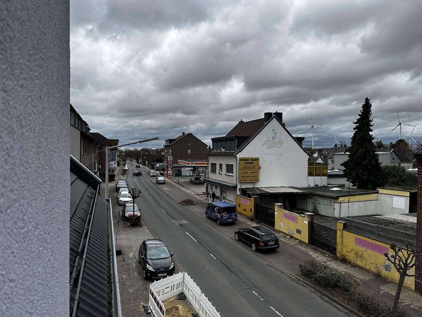 Prodej domu 1.236 m², pozemek 1.170 m², Übacher Weg 121 + 123, Alsdorf, Severní Porýní-Vestfálsko Prodej domu 1.236 m², pozemek 1.170 m², Übacher Weg 121 + 123, Alsdorf, Severní Porýní-Vestfálsko