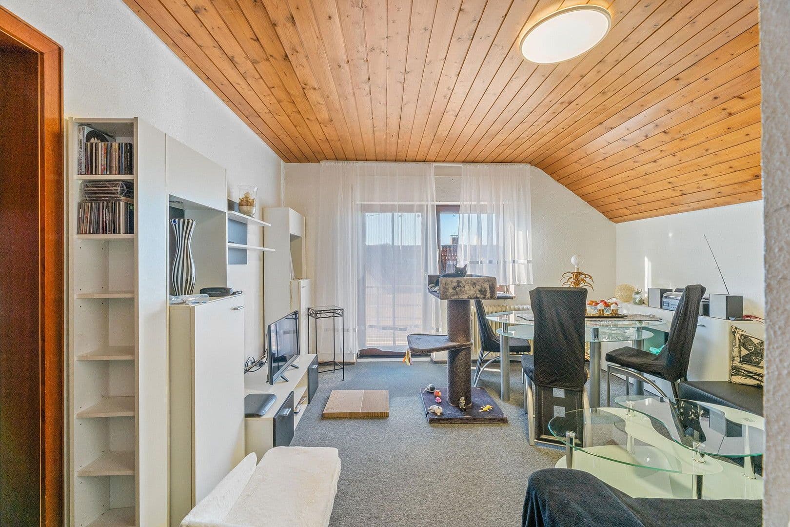 Prodej bytu 2+1 42 m², Brühlstr. 13, Beuren, Bádensko-Württembersko Prodej bytu 2+1 42 m², Brühlstr. 13, Beuren, Bádensko-Württembersko