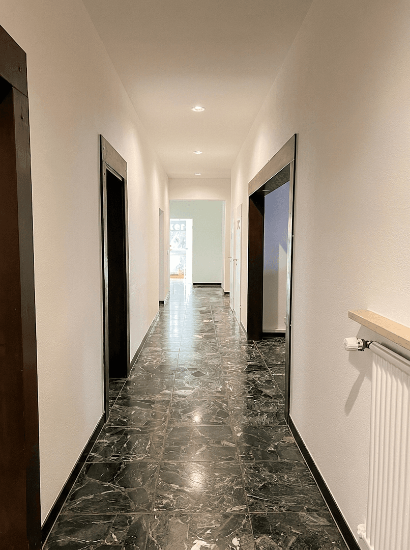 Prodej kanceláře 187 m², Kempten (Allgäu), Bavorsko Prodej kanceláře 187 m², Kempten (Allgäu), Bavorsko