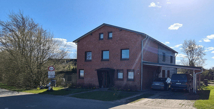 Prodej domu 285 m², pozemek 12.500 m², Neuengörs, Šlesvicko-Holštýnsko Prodej domu 285 m², pozemek 12.500 m², Neuengörs, Šlesvicko-Holštýnsko