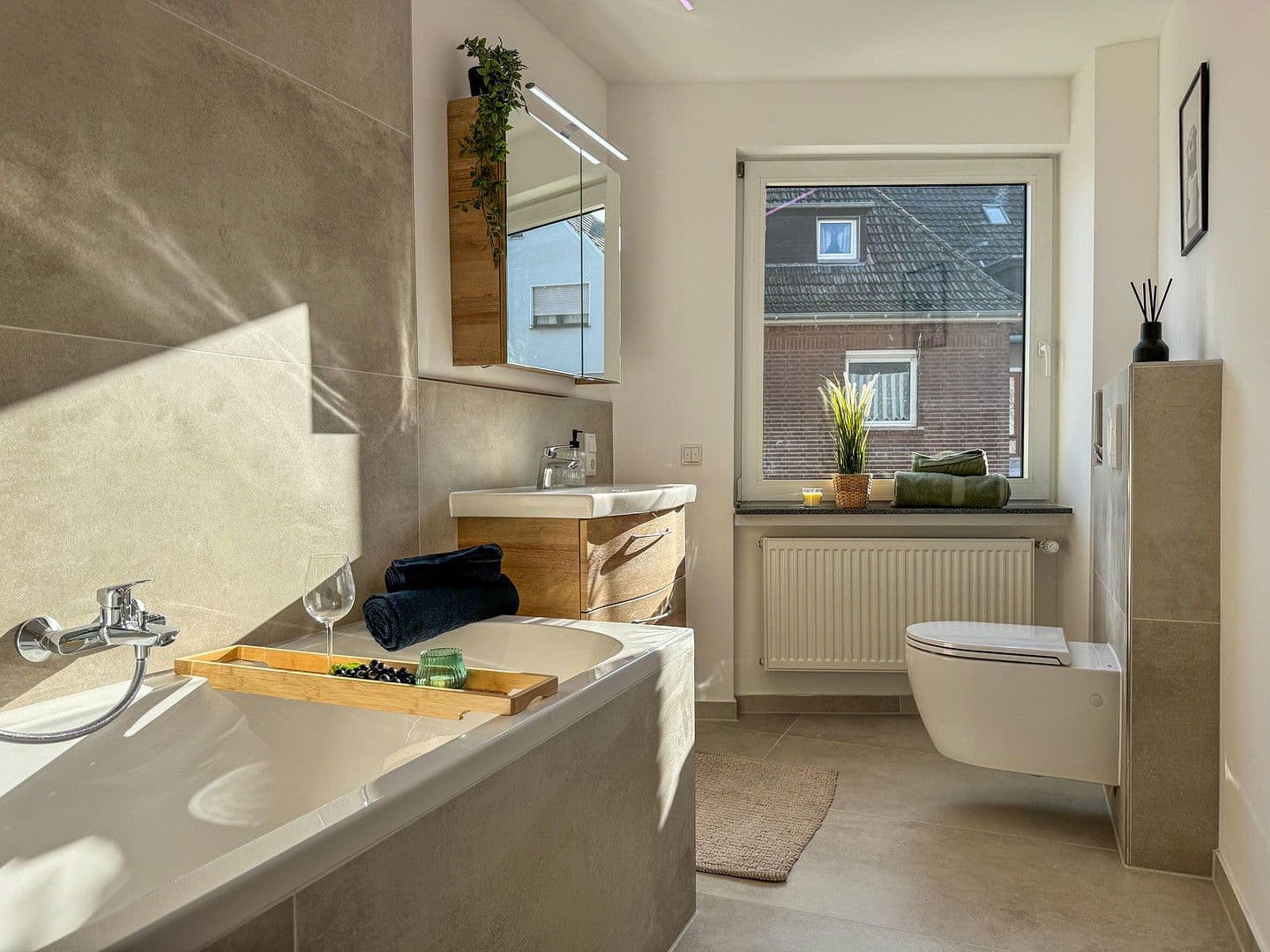 Prodej bytu 4+1 102 m², Brühl, Severní Porýní-Vestfálsko Prodej bytu 4+1 102 m², Brühl, Severní Porýní-Vestfálsko