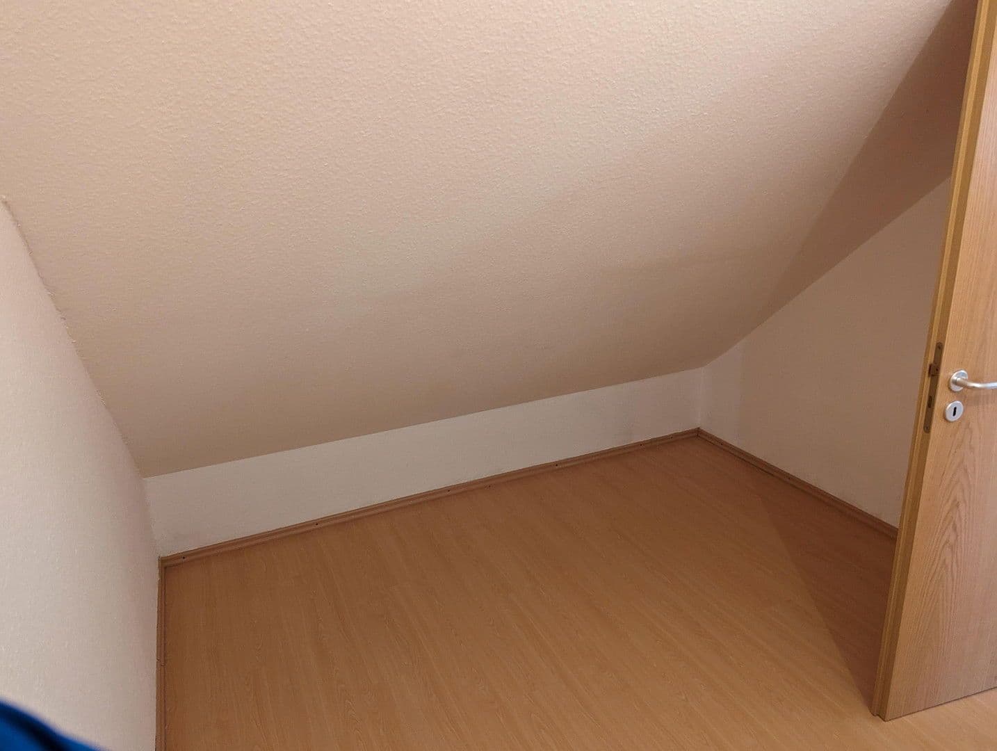 Prodej bytu 4+1 135 m², Enkenbach-Alsenborn, Porýní-Falc Prodej bytu 4+1 135 m², Enkenbach-Alsenborn, Porýní-Falc