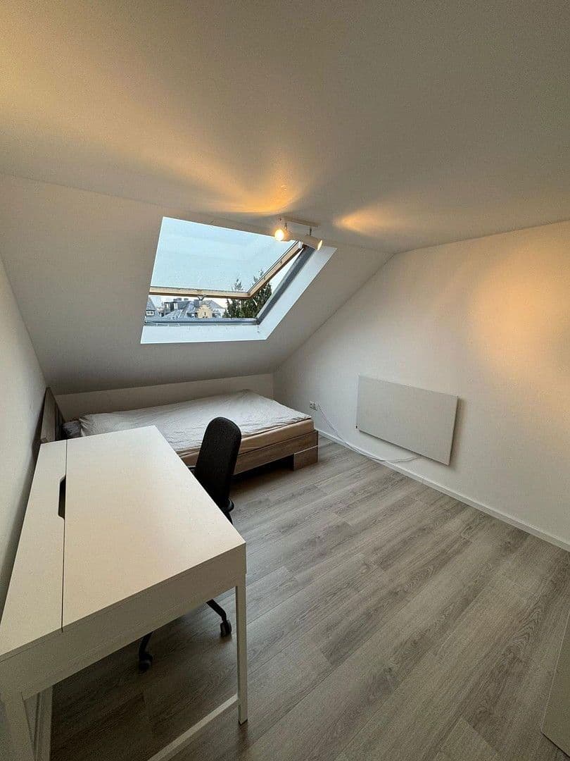 Pronájem bytu 3+1 20 m², Frankfurt am Main, Hessen Pronájem bytu 3+1 20 m², Frankfurt am Main, Hessen