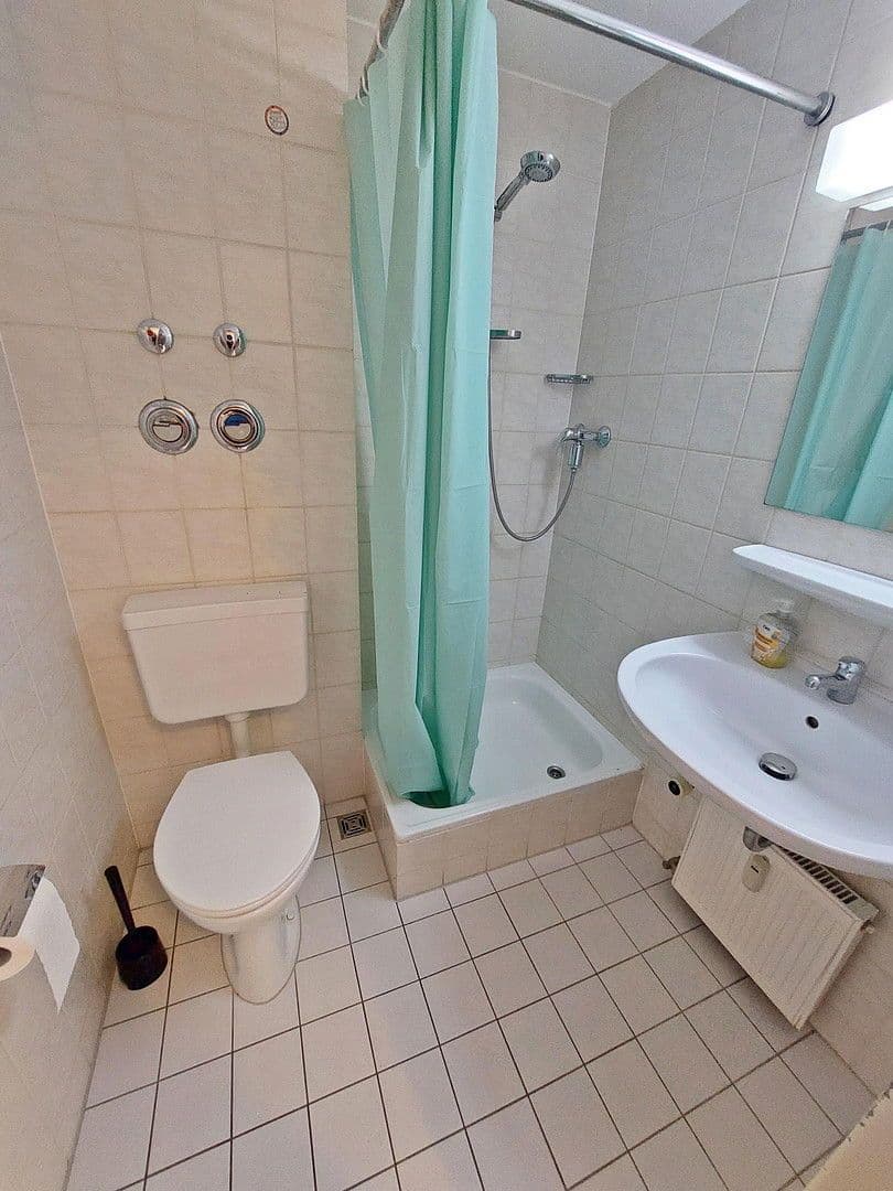 Prodej bytu 1+1 23 m², Worms, Porýní-Falc Prodej bytu 1+1 23 m², Worms, Porýní-Falc