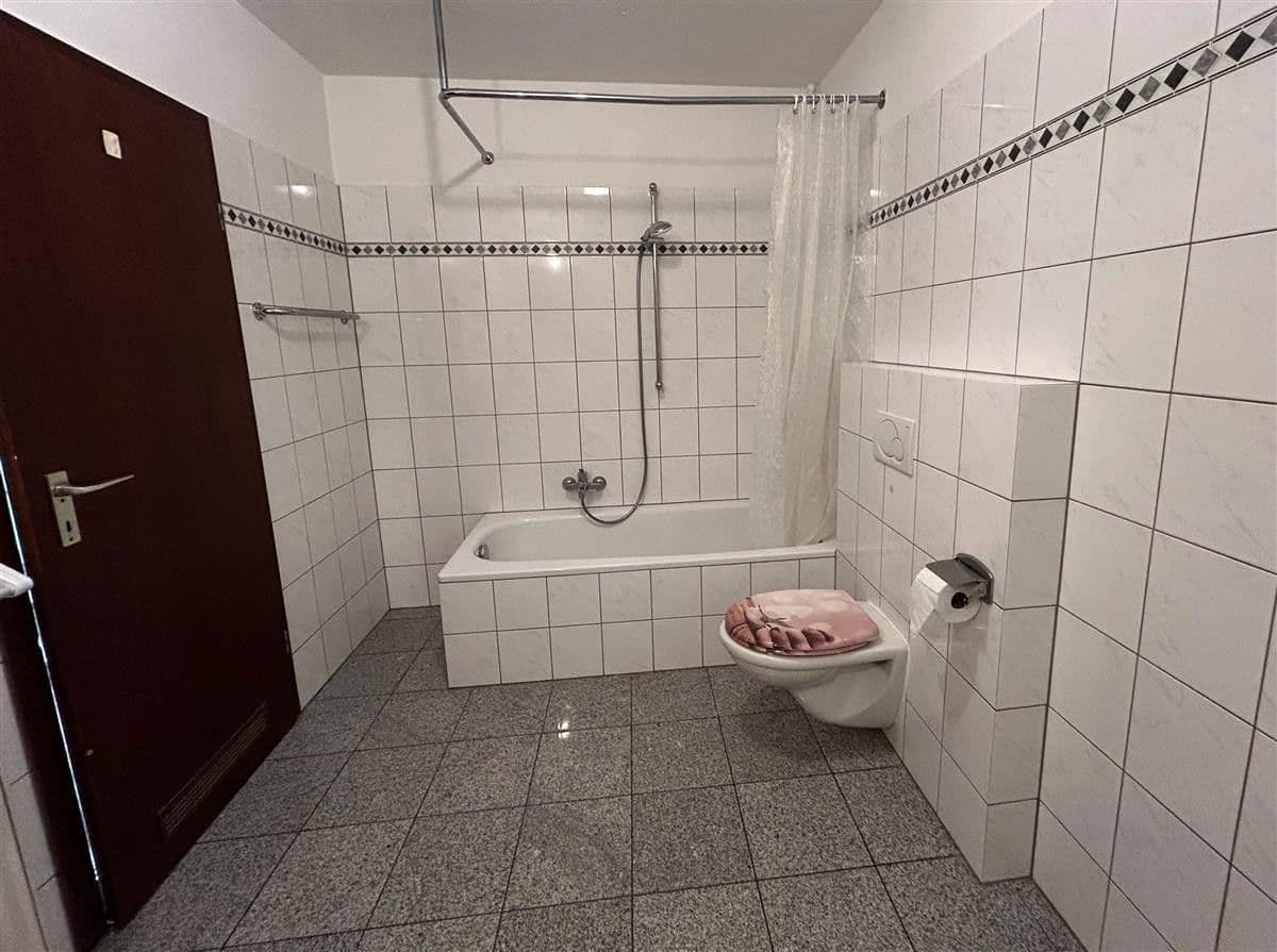 Pronájem domu 127 m², pozemek 100 m², Hanau, Hessen Pronájem domu 127 m², pozemek 100 m², Hanau, Hessen