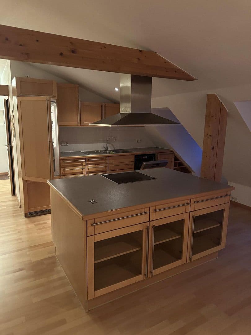 Pronájem bytu 4+1 125 m², Vilsbiburg, Bavorsko Pronájem bytu 4+1 125 m², Vilsbiburg, Bavorsko