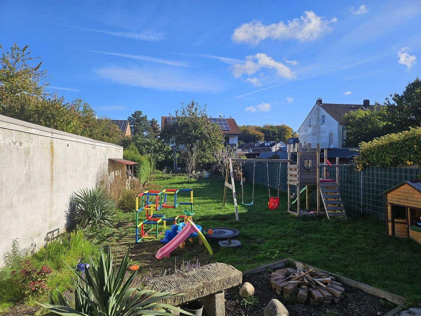 Prodej domu 165 m², pozemek 809 m², Castrop-Rauxel, Severní Porýní-Vestfálsko Prodej domu 165 m², pozemek 809 m², Castrop-Rauxel, Severní Porýní-Vestfálsko