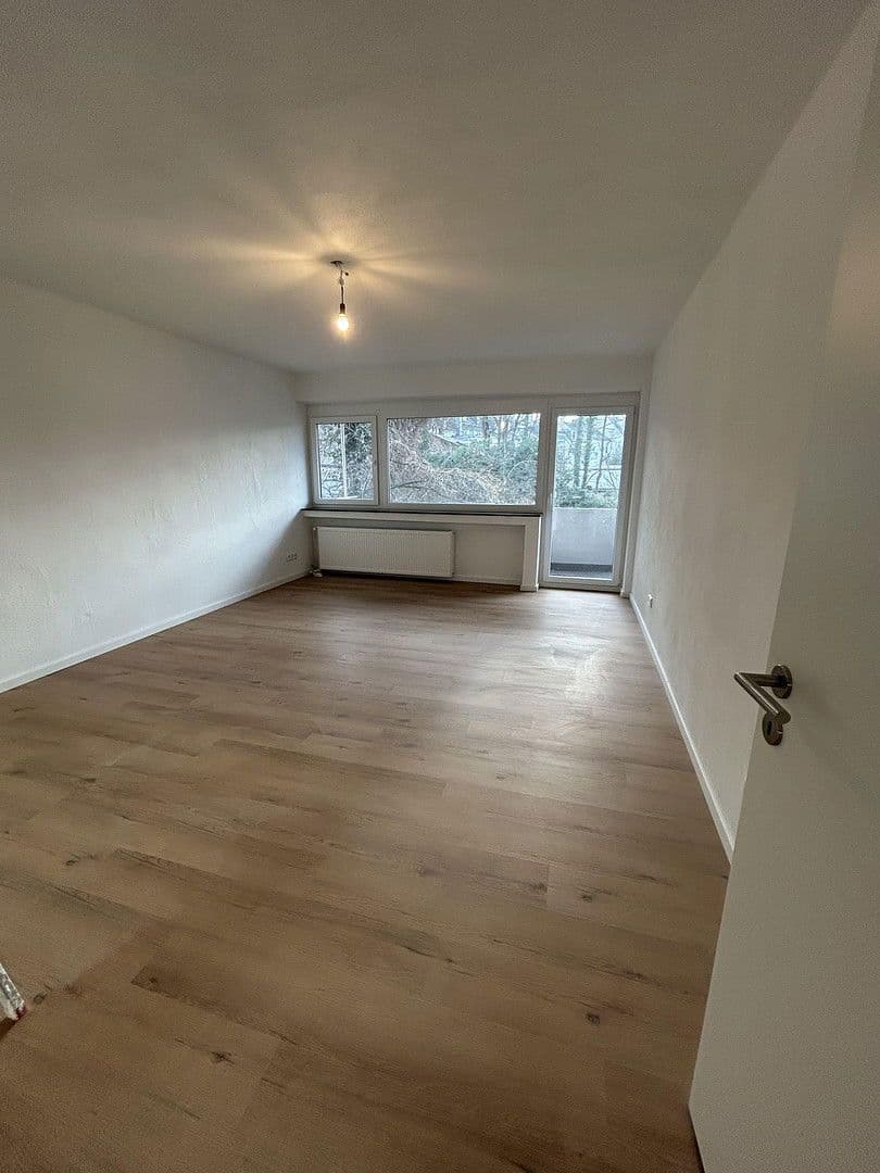 Pronájem bytu 3+1 91 m², Trier, Porýní-Falc Pronájem bytu 3+1 91 m², Trier, Porýní-Falc