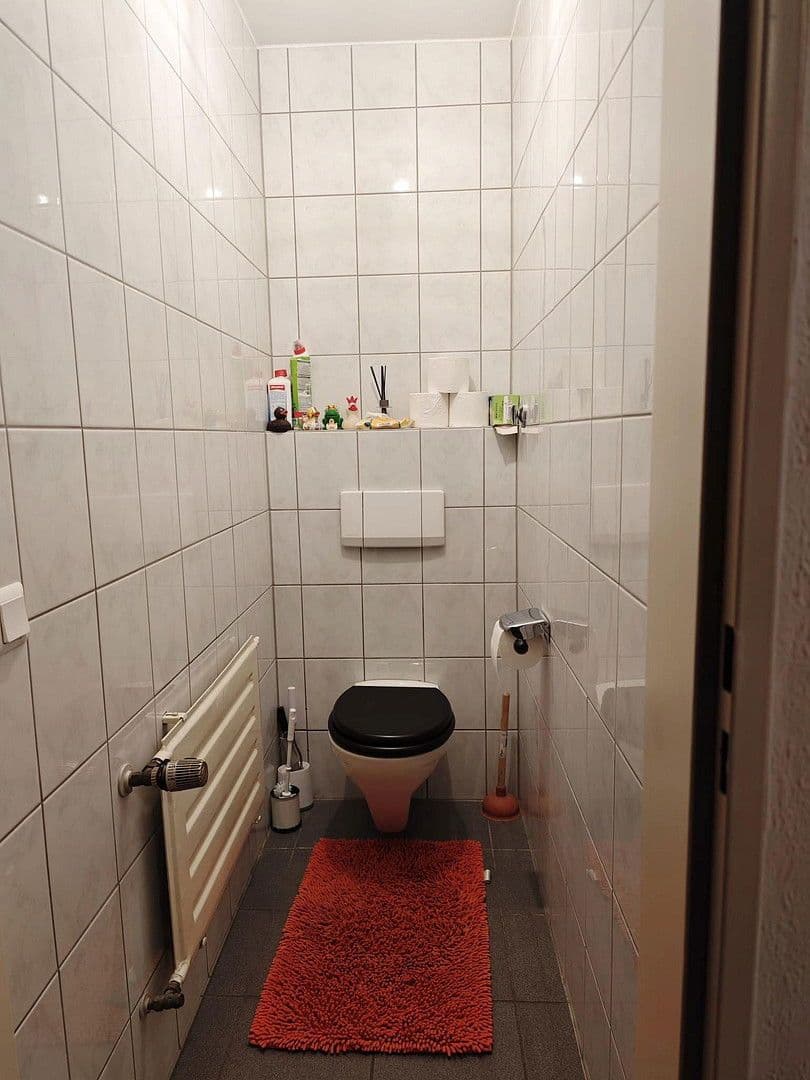 Prodej bytu 2+1 82 m², Liebigstraße 19, Neuss, Severní Porýní-Vestfálsko Prodej bytu 2+1 82 m², Liebigstraße 19, Neuss, Severní Porýní-Vestfálsko