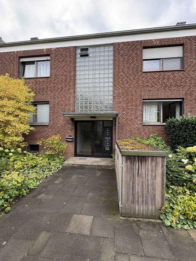 Prodej bytu 2+1 82 m², Liebigstraße 19, Neuss, Severní Porýní-Vestfálsko Prodej bytu 2+1 82 m², Liebigstraße 19, Neuss, Severní Porýní-Vestfálsko