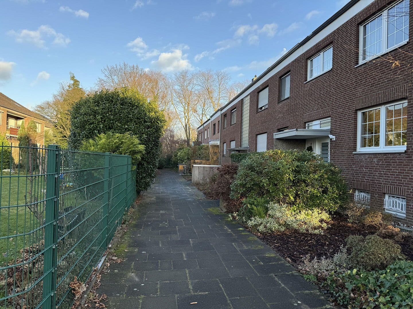 Prodej bytu 2+1 82 m², Liebigstraße 19, Neuss, Severní Porýní-Vestfálsko Prodej bytu 2+1 82 m², Liebigstraße 19, Neuss, Severní Porýní-Vestfálsko