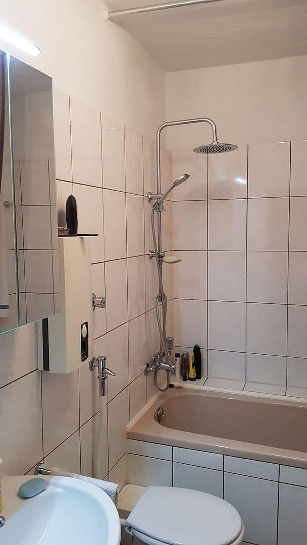 Pronájem bytu 3+1 55 m², Palmbuschweg 35, Essen, Severní Porýní-Vestfálsko Pronájem bytu 3+1 55 m², Palmbuschweg 35, Essen, Severní Porýní-Vestfálsko