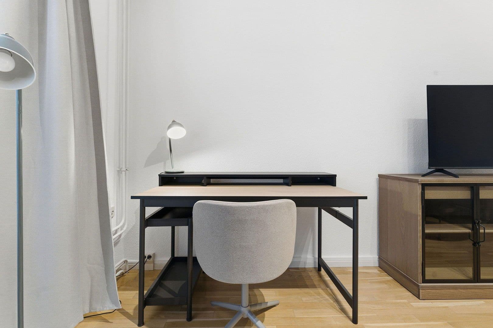 Pronájem bytu 3+1 87 m², Berlin, Berlín Pronájem bytu 3+1 87 m², Berlin, Berlín