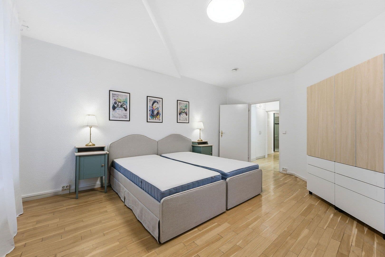 Pronájem bytu 3+1 87 m², Berlin, Berlín Pronájem bytu 3+1 87 m², Berlin, Berlín