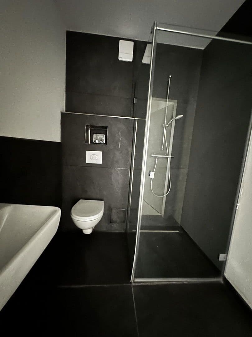 Pronájem bytu 3+kk 116 m², Bochum, Severní Porýní-Vestfálsko Pronájem bytu 3+kk 116 m², Bochum, Severní Porýní-Vestfálsko