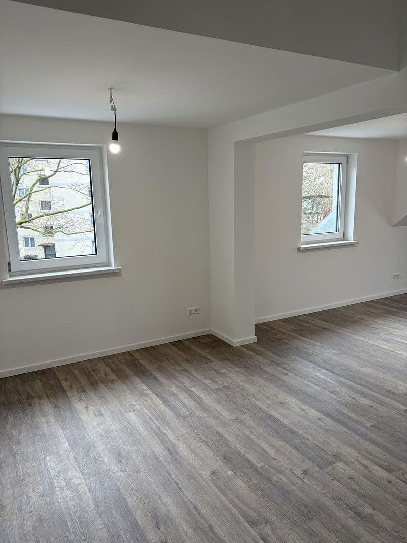 Pronájem bytu 2+1 68 m², Kienhorststr. 103A, Berlin, Berlín Pronájem bytu 2+1 68 m², Kienhorststr. 103A, Berlin, Berlín