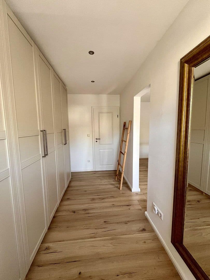 Prodej domu 103 m², pozemek 182 m², Nürtingen, Bádensko-Württembersko Prodej domu 103 m², pozemek 182 m², Nürtingen, Bádensko-Württembersko