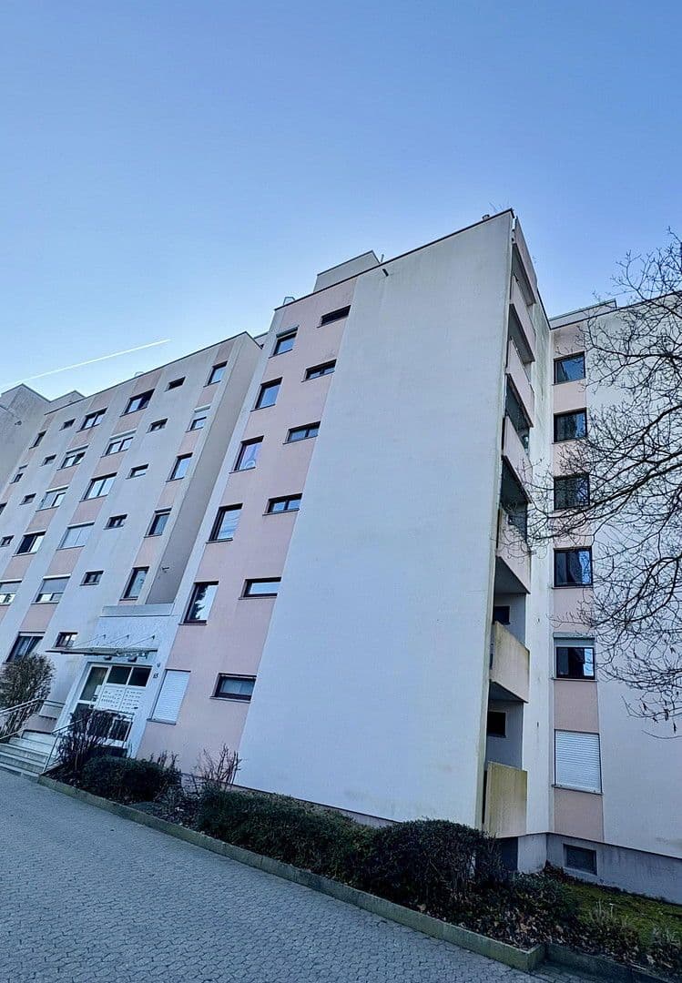 Prodej bytu 2+1 42 m², Weiherhofer Hauptstraße 65, Zirndorf, Bavorsko Prodej bytu 2+1 42 m², Weiherhofer Hauptstraße 65, Zirndorf, Bavorsko