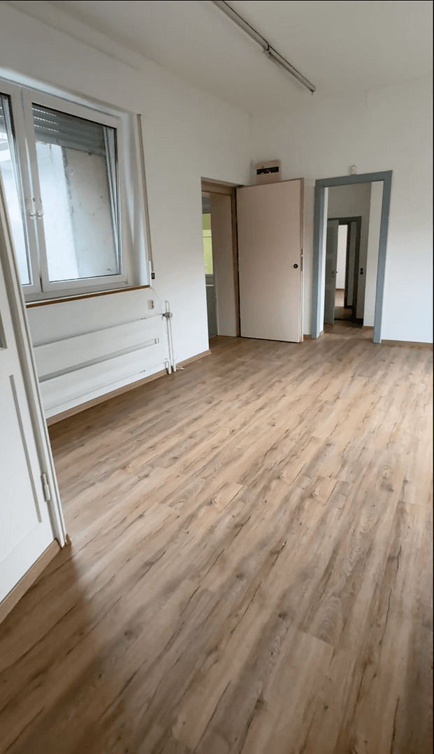 Prodej bytu 7+1 180 m², Bismarckstraße 56, Pforzheim, Bádensko-Württembersko Prodej bytu 7+1 180 m², Bismarckstraße 56, Pforzheim, Bádensko-Württembersko