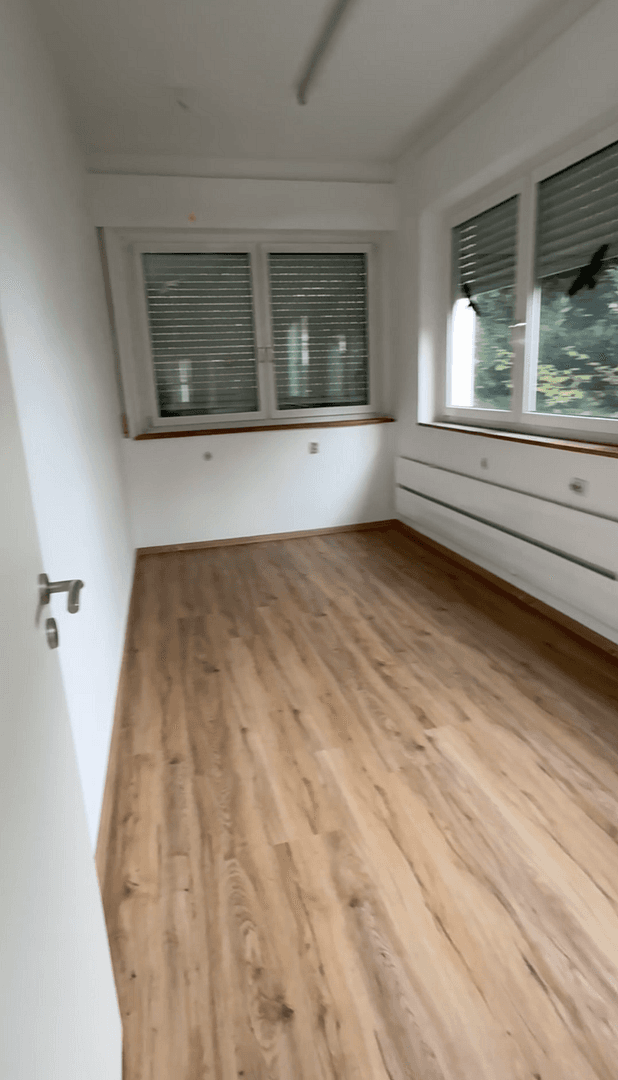 Prodej bytu 7+1 180 m², Bismarckstraße 56, Pforzheim, Bádensko-Württembersko Prodej bytu 7+1 180 m², Bismarckstraße 56, Pforzheim, Bádensko-Württembersko