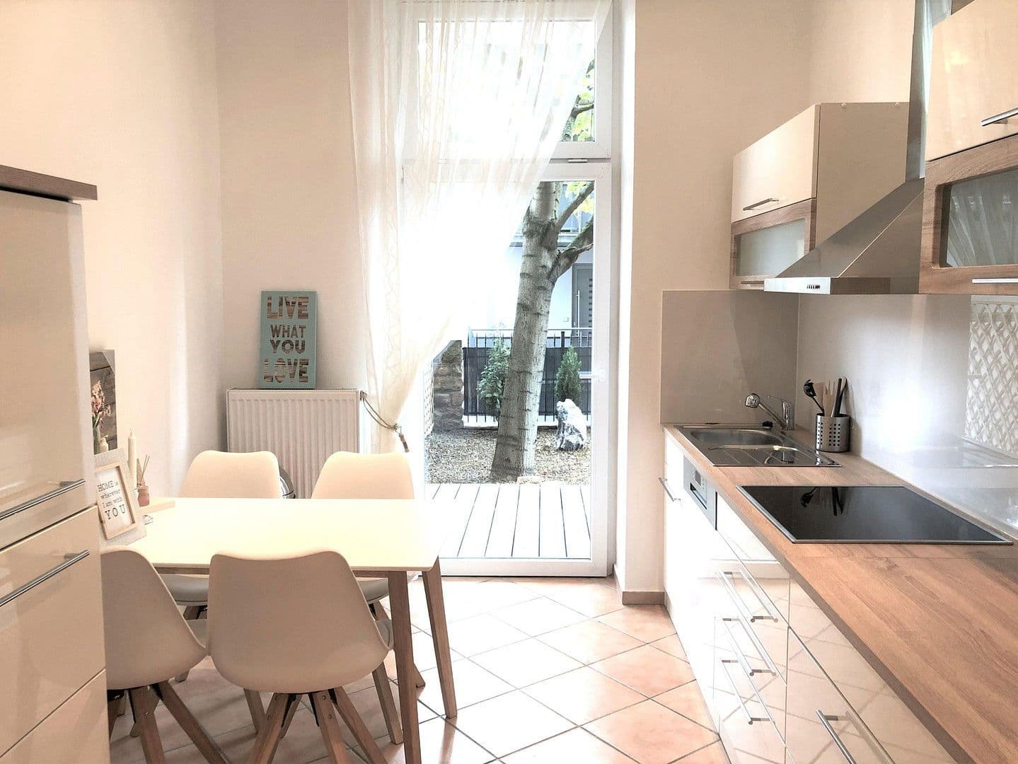 Pronájem bytu 2+1 60 m², Hauptstraße 115, Mannheim, Bádensko-Württembersko Pronájem bytu 2+1 60 m², Hauptstraße 115, Mannheim, Bádensko-Württembersko