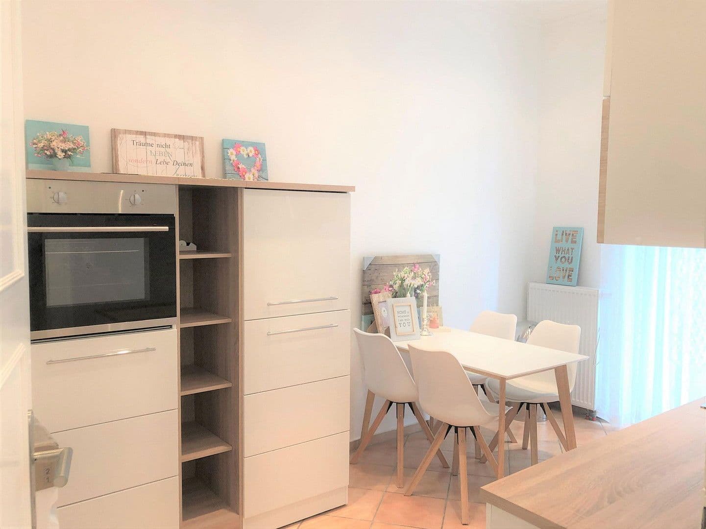 Pronájem bytu 2+1 60 m², Hauptstraße 115, Mannheim, Bádensko-Württembersko Pronájem bytu 2+1 60 m², Hauptstraße 115, Mannheim, Bádensko-Württembersko