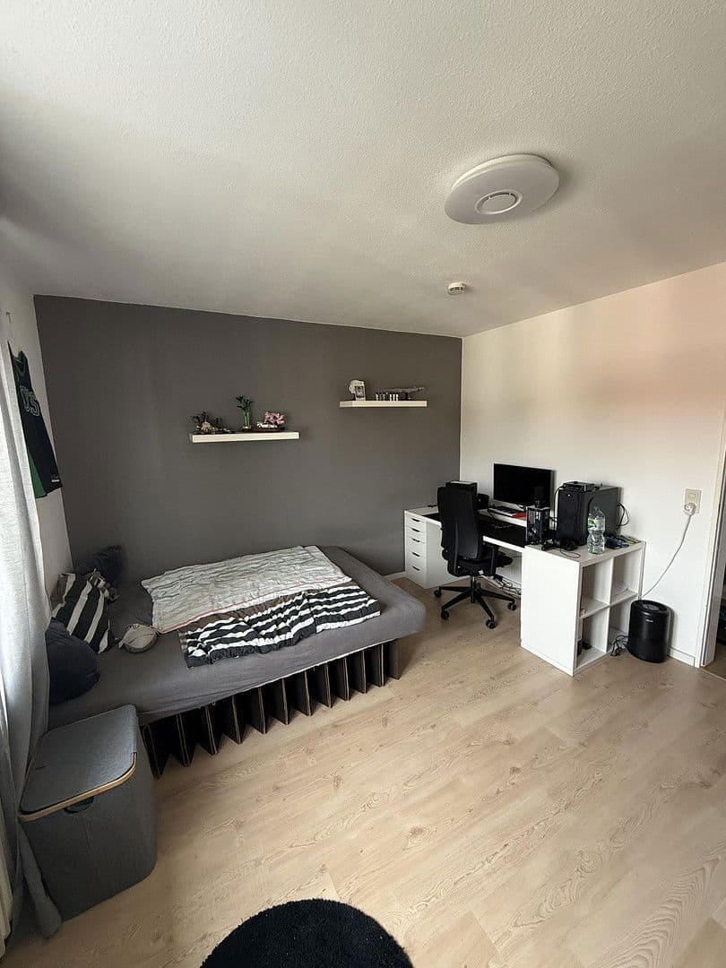 Pronájem bytu 3+kk 85 m², Körschstraße 49, Stuttgart-Plieningen, Bádensko-Württembersko Pronájem bytu 3+kk 85 m², Körschstraße 49, Stuttgart-Plieningen, Bádensko-Württembersko