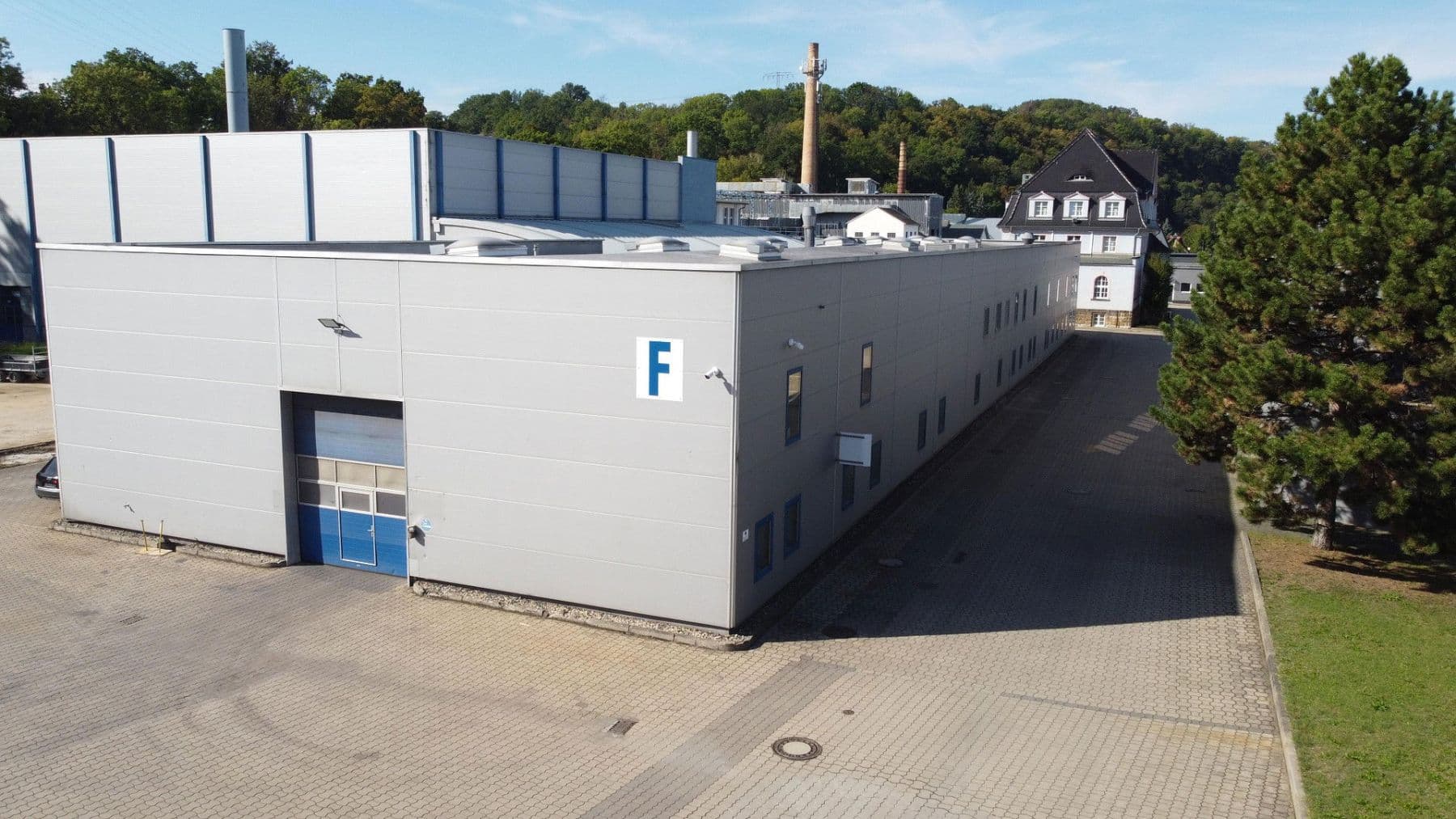 Pronájem nebytového prostoru 900 m², Dohna, Sasko Pronájem nebytového prostoru 900 m², Dohna, Sasko