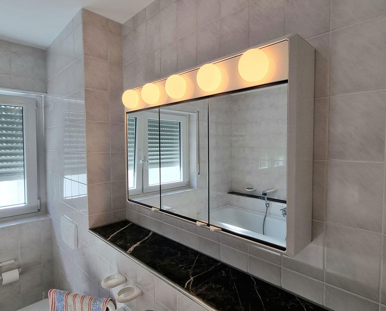 Pronájem bytu 3+kk 119 m², Bochum, Severní Porýní-Vestfálsko Pronájem bytu 3+kk 119 m², Bochum, Severní Porýní-Vestfálsko