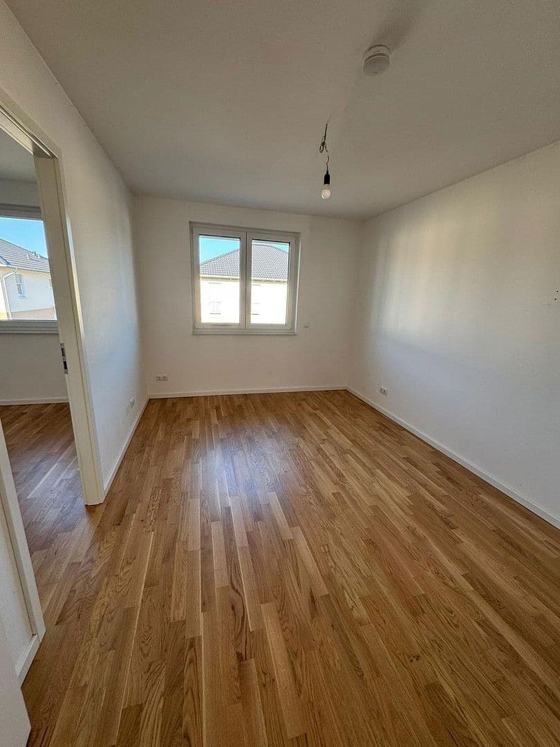 Pronájem domu 140 m², pozemek 400 m², Ottokar-Domma-Weg 9, Schöneiche bei Berlin, Braniborsko Pronájem domu 140 m², pozemek 400 m², Ottokar-Domma-Weg 9, Schöneiche bei Berlin, Braniborsko