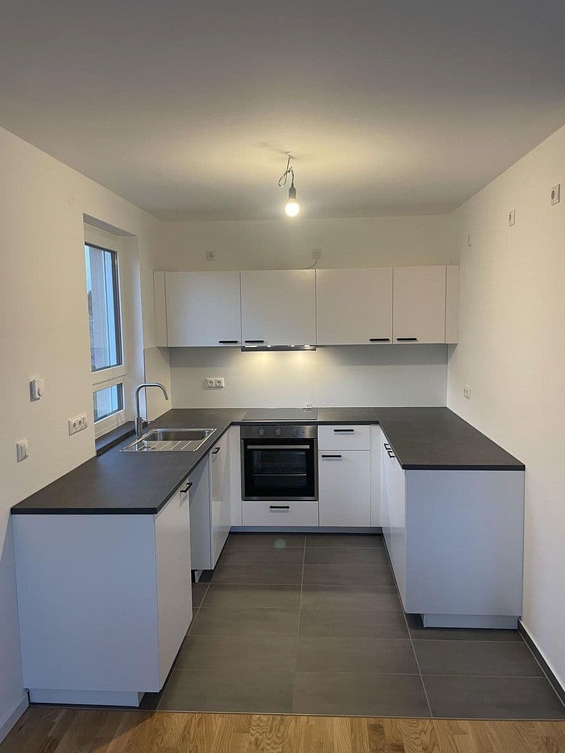 Pronájem domu 140 m², pozemek 400 m², Ottokar-Domma-Weg 9, Schöneiche bei Berlin, Braniborsko Pronájem domu 140 m², pozemek 400 m², Ottokar-Domma-Weg 9, Schöneiche bei Berlin, Braniborsko